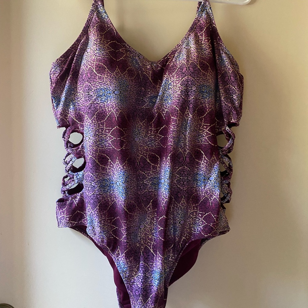 Swimsuits For All Side Cut Out Swimsuit